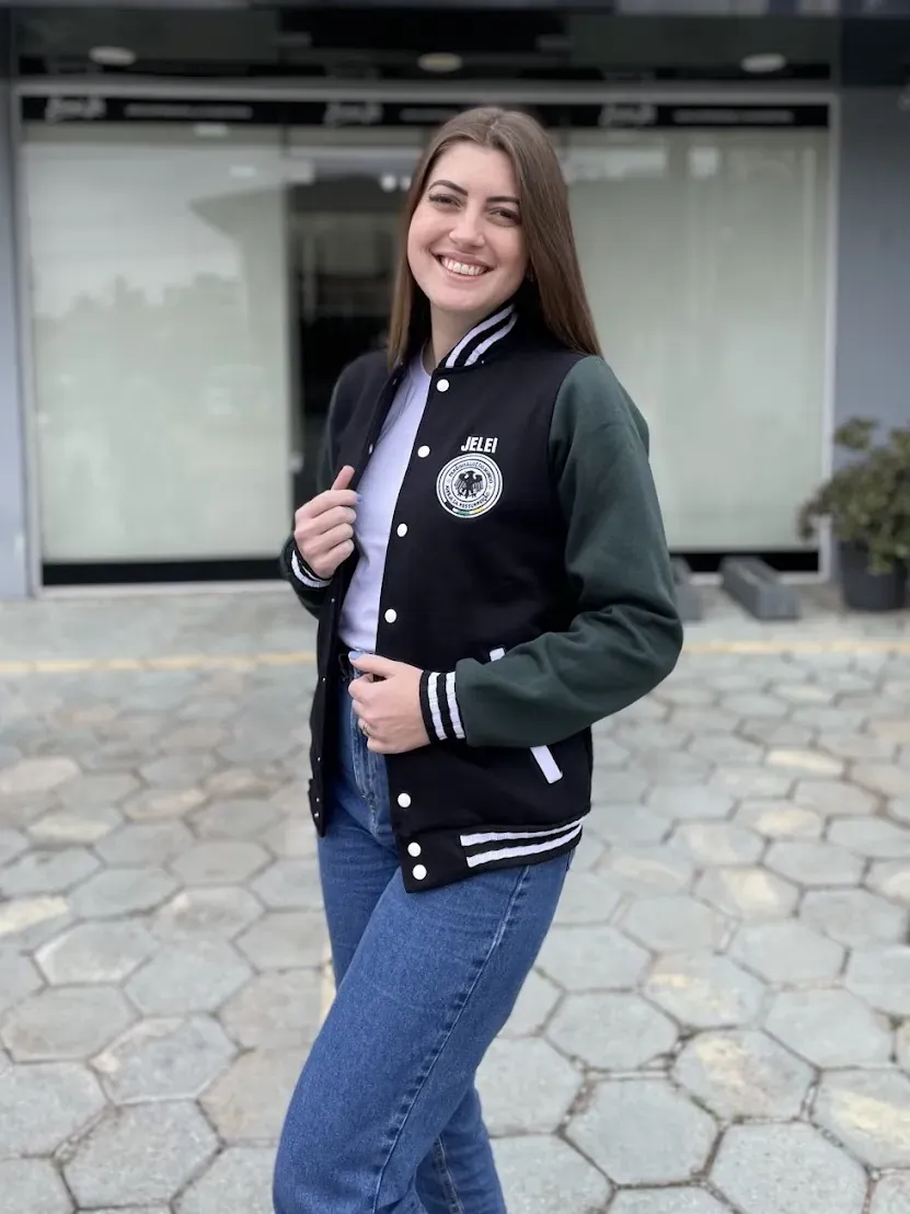 Casaco College personalizada Jana Jô — foto 9